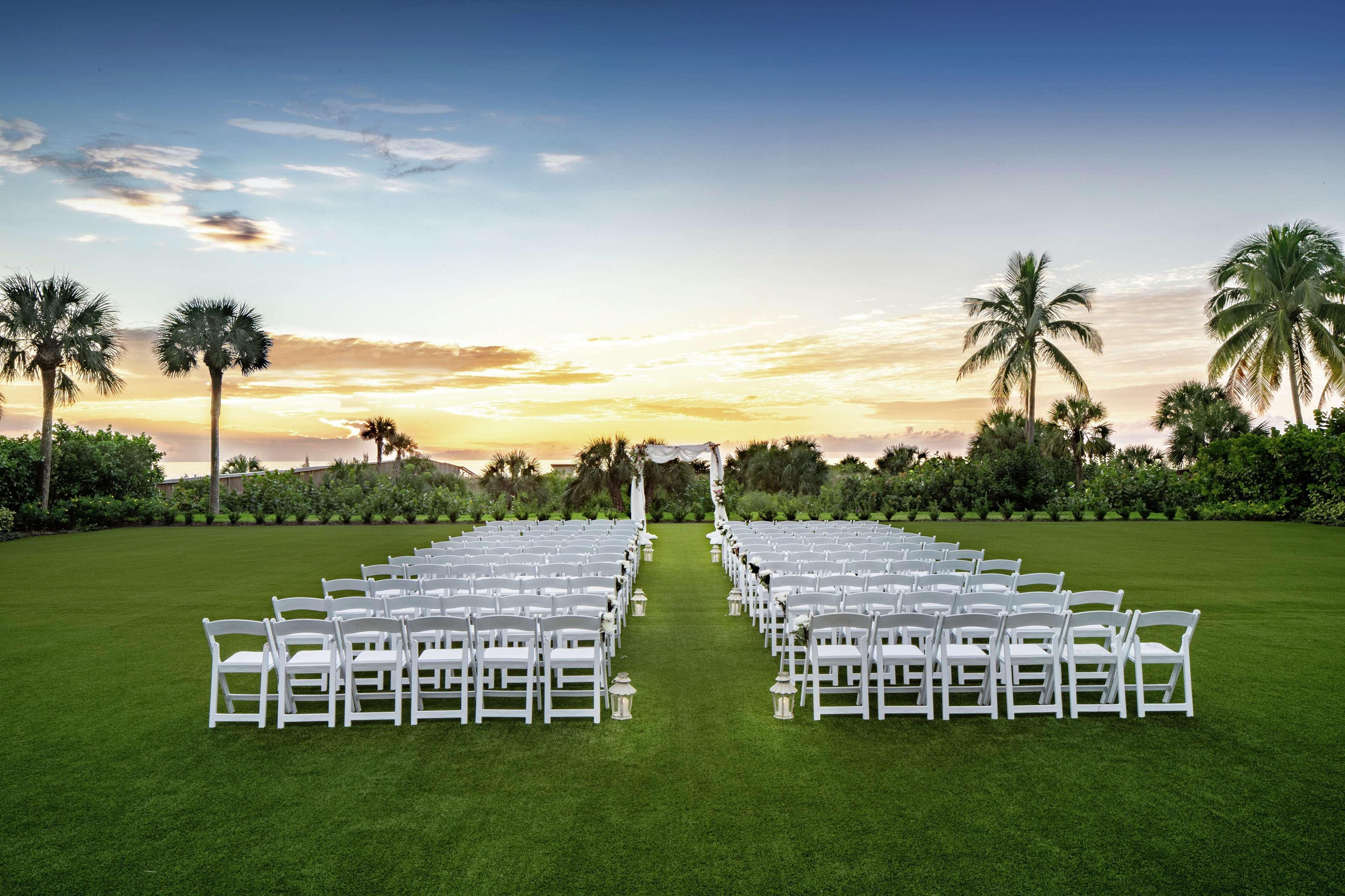 Hilton Marco Island Beach Resort And Spa Екстериор снимка