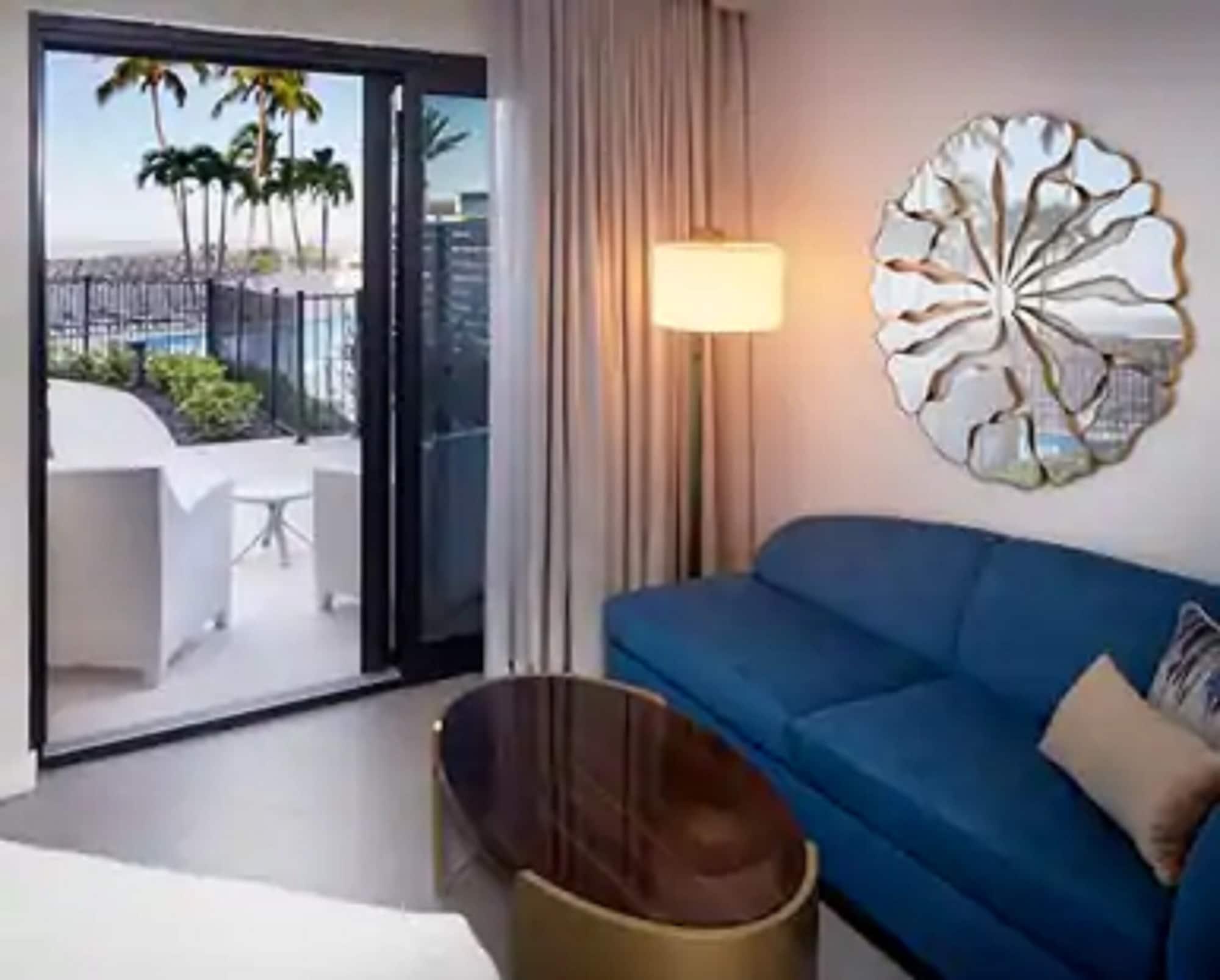 Hilton Marco Island Beach Resort And Spa Екстериор снимка
