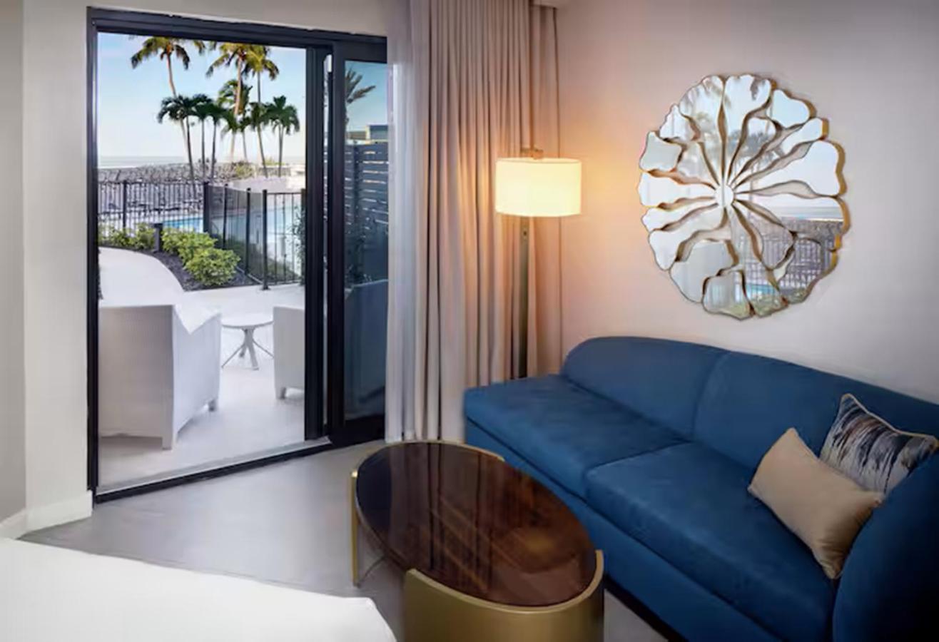 Hilton Marco Island Beach Resort And Spa Екстериор снимка